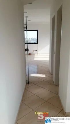 Imagem Sala Comercial com excelente localização e pronta para uso.