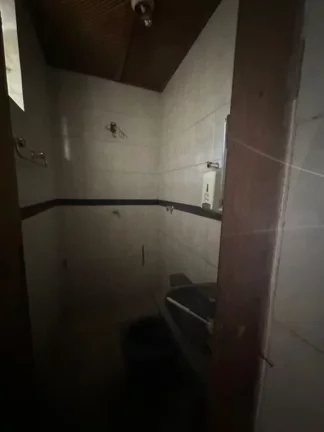 Imagem Salão para alugar, 77 m² por R$ 4.200,00/mês - Vila Costa - Suzano/SP