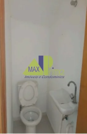 Imagem Casa em Condomínio à Venda na Vila Granada, São Paulo-SP: 3 Quartos, 1 Suíte, 1 Sala, 2 Vagas de Garagem, 150m²!