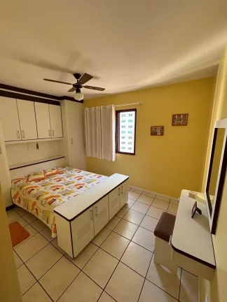 Imagem Apartamento com 2 dormitórios sendo 2 suítes e 2 vagas de garagem em Balneário Camboriú/SC