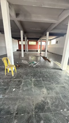Imagem Loja para Alugar no Centro de Santa Luzia, 380m² e 2 Banheiros