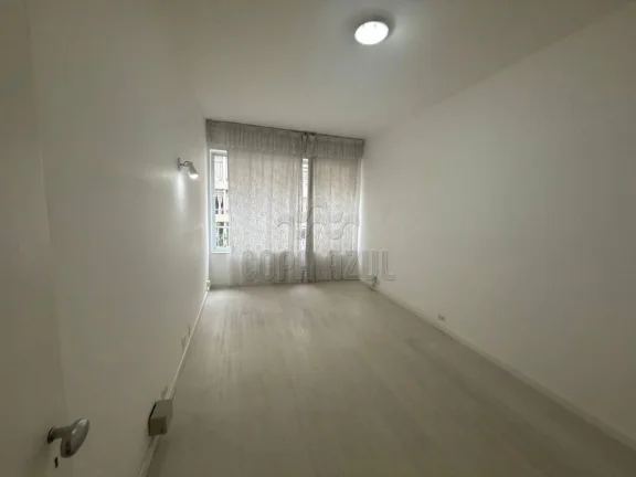 Imagem Copacabana – Rua Cinco de Julho | Residencial › Apartamento 4 quarto(s) à Venda