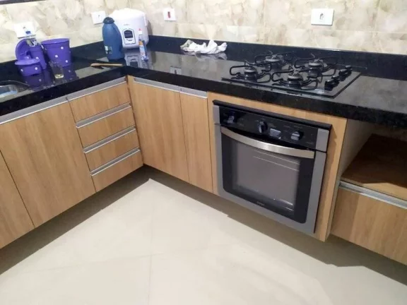 Imagem SOBRADO NOVO 3 DORMITORIOS COM PISCINA E CHURRASQUEIRA
