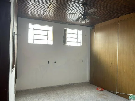 Imagem Galpão com 380 metros para locação na Vila Antonieta