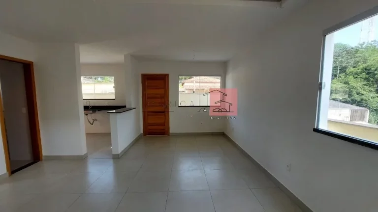 Imagem Casa Triplex à venda no Barroco, Itaipuaçu.