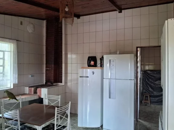 Imagem Chácara com 3 dormitórios à venda, 1000 m² por R$ 553.000,00 - Chácara Recreio Internacional - Suzano/SP