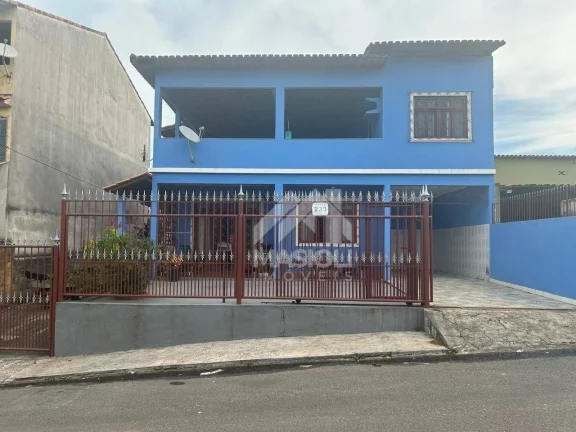 Imagem Casa com 3 dormitórios à venda, 97 m² por R$ 1.000.000 - Ataíde - Vila Velha/ES