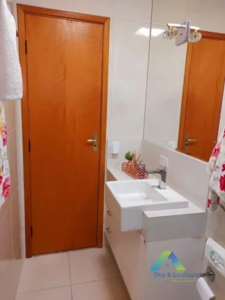 Imagem Sobrado condomínio fechado, designer moderno localização privilegiada com ótimo valor !