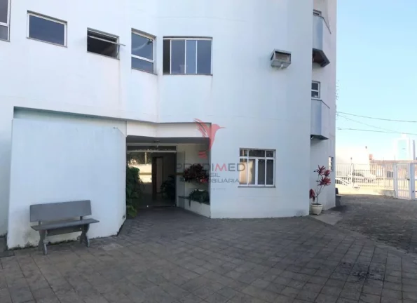 Imagem ...lt;br...gt;Amplo apartamento localizado na Ch...aacute;cara Selles: 2 quartos com arm...aacute;ri...