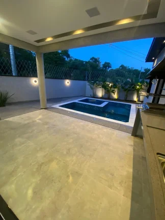 Imagem Imperdível oportunidade: Casa em condomínio com 3 quartos e 184m² no Jardim Gutierres, Sorocaba-SP