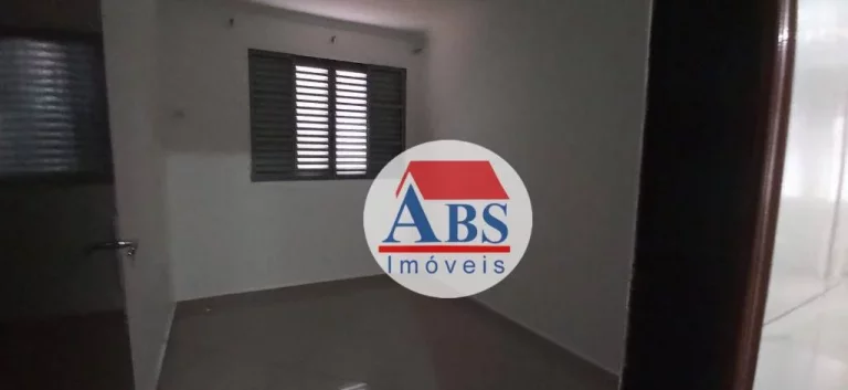 Imagem Casa com 3 dormitórios à venda, 88 m² por R$ 350.000,00 - Jardim Trinta e Um de Março - Cubatão/SP