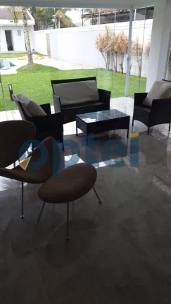 Imagem Casa com 7 dormitórios (5 suítes) campo de futebol no Jardim Acapulco no Guarujá - SP para locação ou venda