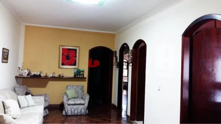 Imagem Sobrado à venda 3 Quartos, 1 Suite, 2 Vagas, 350M², Barcelona, São Caetano do Sul - SP