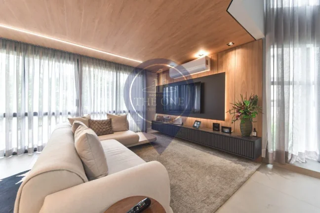 Imagem Apartamento de Alto Padrão no Campo Belo: 3 Quartos, 1 Suíte, 3 Vagas de Garagem - Conheça essa Oportunidade Única!
