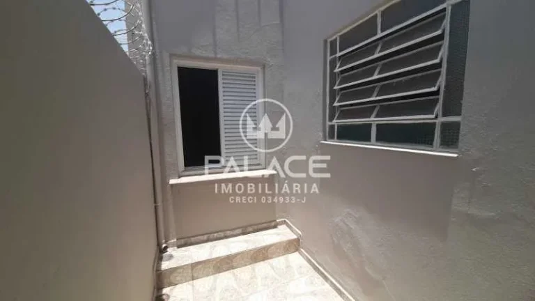 Imagem Excelente oportunidade para quem busca conforto, espaço e localização privilegiada!
 Casa muito b...
