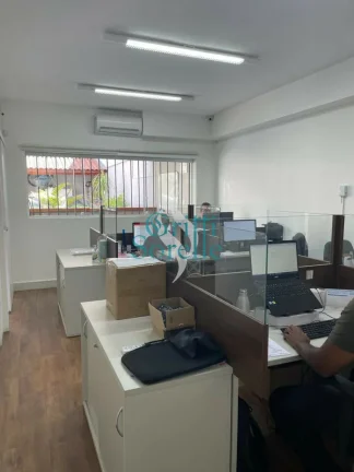 Imagem Casa/Sobrado à Venda em Vila Nova Conceição - São Paulo/SP.