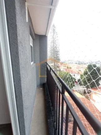 Imagem Apartamento com 40m² com 2 dormitórios, 1 banheiro, sala para dois ambientes, varanda, cozinha com...