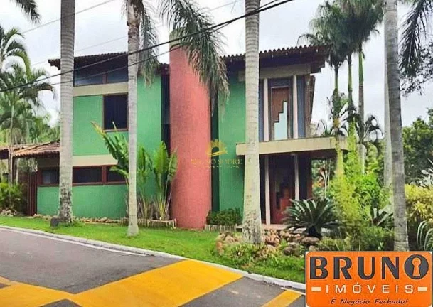 Imagem Mansão de Luxo no Condomínio Aldeia da Praia, Guarapari: Exclusividade e Segurança
Apresentamos e...