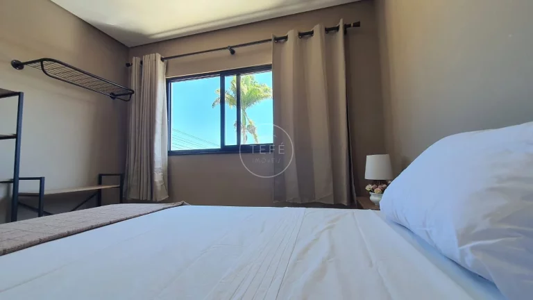 Imagem CASA de 6 SUÍTES em BÚZIOS - Ferradurinha - RJ