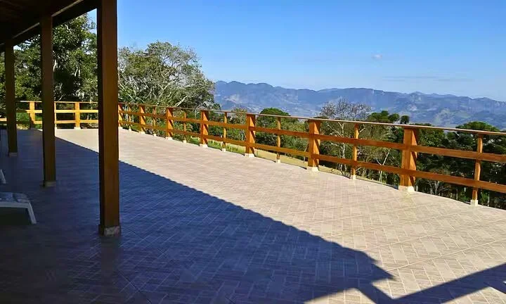 Imagem Exclusividade e Natureza: O Refúgio Definitivo no Coração do Paiol Grande