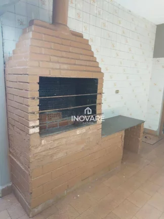Imagem Casa com 3 dormitórios à venda, 200 m² por R$ 650.000,00 - Alto da Boa Vista - Itumbiara/GO