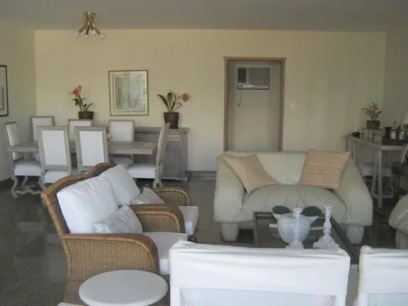 Imagem Pitangueiras *Frente Total Mar,Vista Cinematográfica*,Local Nobre,200 M² de Área Útil,Fino Acabamento,2 Garagens,Top,Alto Padrão