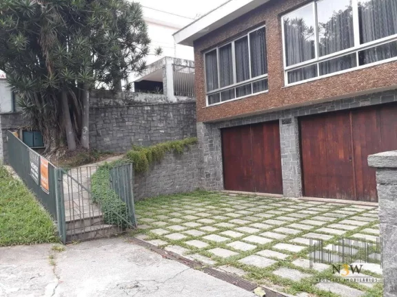 Imagem Casa à venda no Alto de Pinheiros São Paulo SP com 3 dormitórios, 1 suíte, 6 vagas de garagem