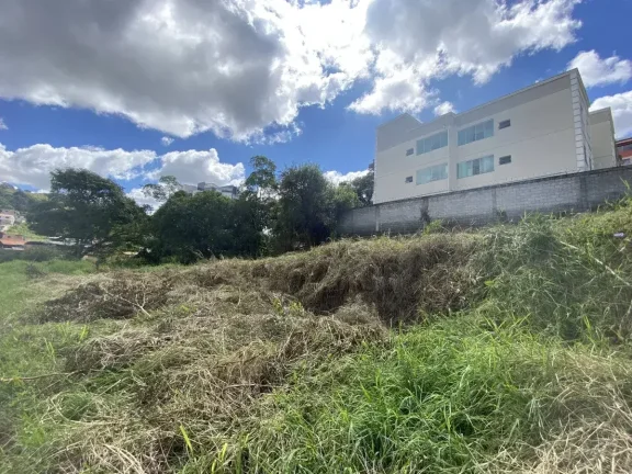 Imagem Excelente Oportunidade! Lote de 1.200 m2 Próximo ao Centro