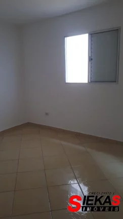 Imagem Aluguel de Casa na Vila Ré, São Paulo-SP: 2 Quartos, 1 Sala, 1 Banheiro e 1 Vaga de Garagem - 70,00 m² de Área