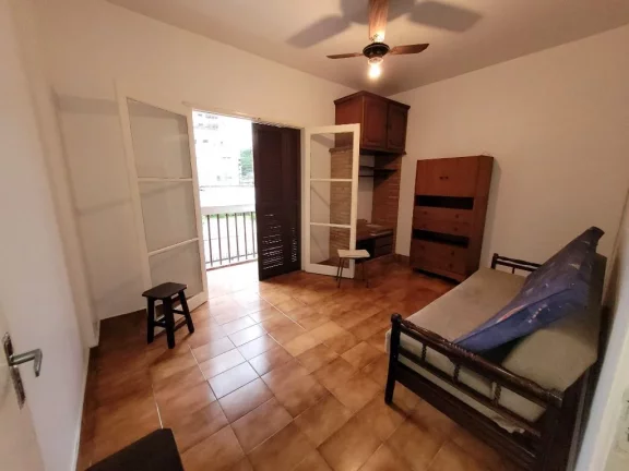 Imagem ASTÚRIAS - UMA QUADRA DA PRAIA , LOCALIZAÇÃO PRIVILEGIADA , GARAGEM NO PRÉDIO.