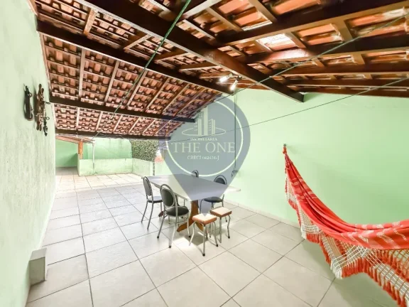 Imagem Imperdível: Casa à venda em São Paulo-SP, Jardim Vera Cruz! 3 quartos, 1 suíte, 2 salas, 3 banheiros, 2 vagas - 196m².