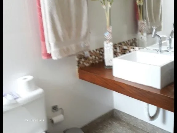 Imagem Lindo apto todo mobiliado (planejados em todos os quartos), com 03 quartos e mais um transformado em...
