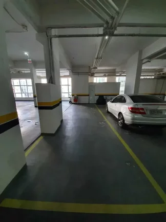 Imagem Apartamento com 3 suítes e 2 vagas de garagem em Balneário Camboriú/SC