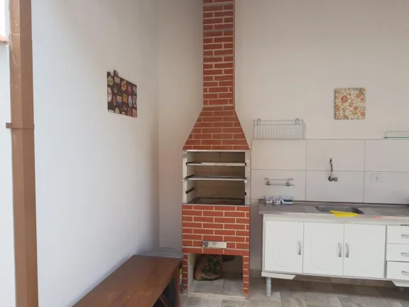 Imagem Casa para Venda em Peruíbe, Vila Erminda, 2 dormitórios, 2 banheiros, 2 vagas
