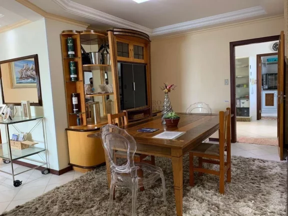 Imagem Apartamento Frente Mar com 3 suítes à venda em Balneário Camboriú