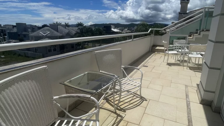 Imagem Cobertura com Piscina Privativa e Vista Mar em Jurerê Internacional