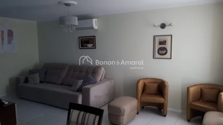 Imagem Com 190 m² de área construída em um terreno de 250 m², esta residência combina conforto, funcio...