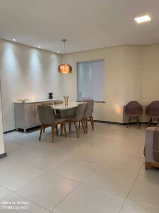 Imagem Casa em rua pública no bairro Jabotiana - 3/4, suíte, 200m², 2 vagas - Consultor imobiliário especialista