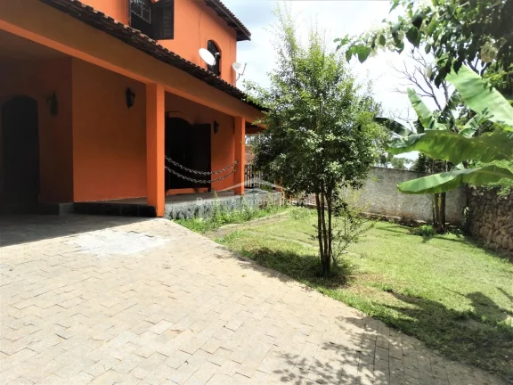 Imagem Chácara Residencial à venda em Sousas, Campinas/SP (Bairro Nobre)

CONCEITO DE CAMPO
Rua tranquila...
