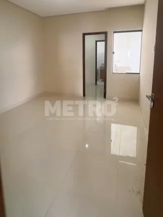 Imagem Casa à venda no Colinas do Rio com 3 quartos, sendo 1 suíte, PETROLINA - PE