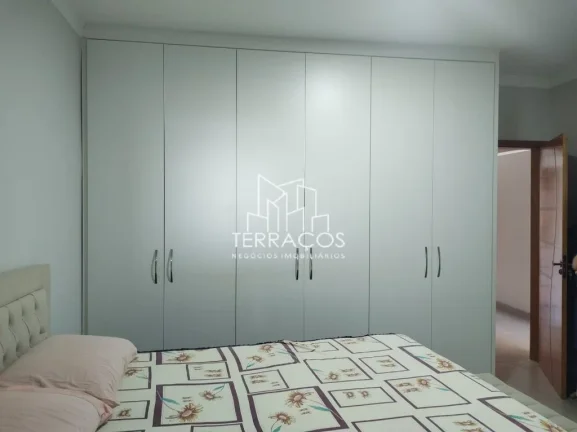 Imagem CASA REFORMADA 3 DORMITÓRIOS/SUITE - ÁREA GOURMET COM PISCINA - VÁRZEA PAULISTA -