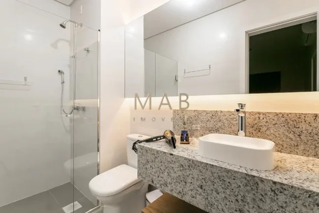 Imagem Apartamento à venda em Florianópolis-SC, Cachoeira do Bom Jesus: 1 quarto, 1 suíte, 1 sala, 2 banheiros, 1 vaga, 53,17m²!