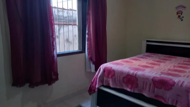 Imagem Casa para Venda em Itanhaém, Balneário Gaivota, 3 dormitórios, 1 suíte, 2 banheiros, 4 vagas
