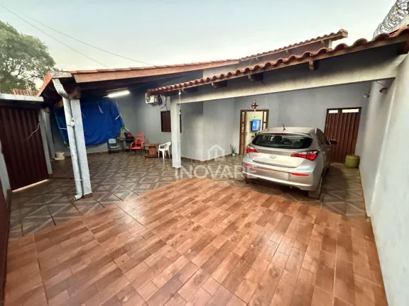 Imagem Casa com 4 dormitórios à venda, 183 m² por R$ 400.000,00 - Setor Central - Itumbiara/GO