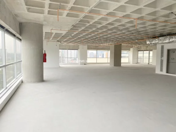 Imagem Conjuntos comerciais que somam 17510m² na Chácara Santo Antônio.