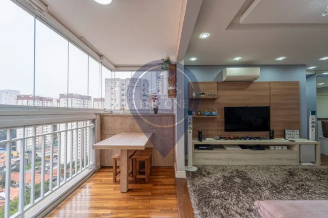 Imagem Apartamento à venda em SP: 3 quartos, 1 suíte, 2 salas, 2 banheiros, 2 vagas de garagem na Vila Campestre - 90m².