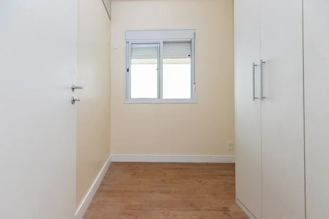 Imagem Apartamento 72M², 2Q, 1 Suíte, 2 Banheiros, 2 Vagas, Academia, Piscina, Churrasqueira, Piscina Aquecida e Coberta, Quadra Squash, Cinema, SPA, Gerador