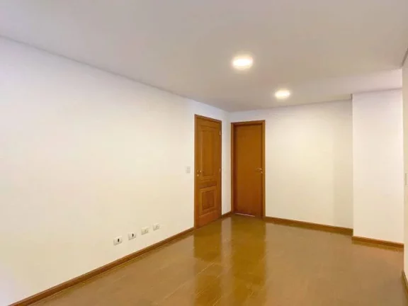 Imagem Casa com 3 dormitórios à venda, 290 m² por R$ 1.650.000,00 - Granja Viana -