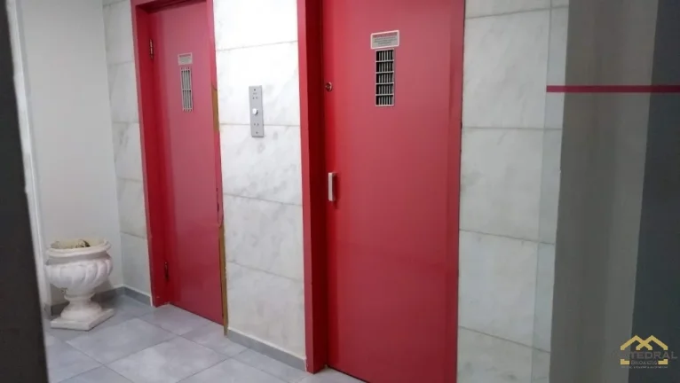Imagem Sala Comercial no centro com 110m