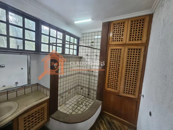 Imagem Casa com 6 Quartos para alugar, 900m² - Jardim Marajoara